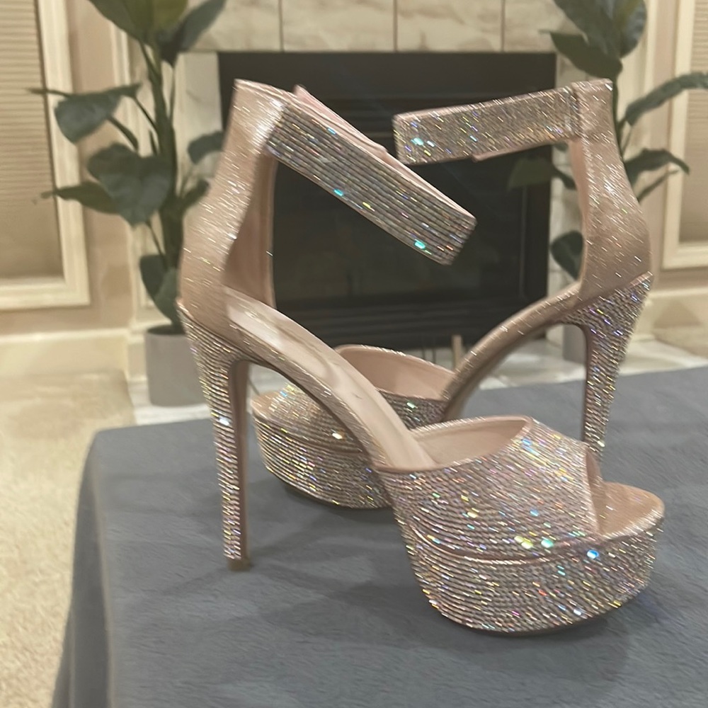 Nude Sparkly High Heel size 9 worn once from Miss Lola